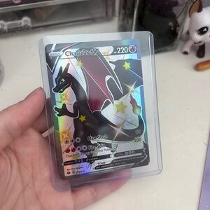 Pokemon Charizard V Trading Card - Black and Yellow